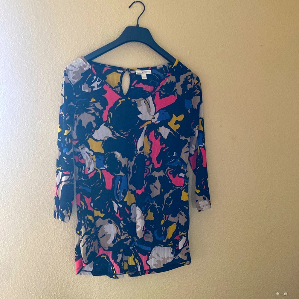 Woman’s Blouse